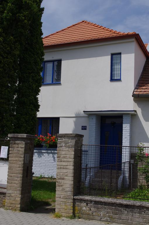 Penzion U Thuje Třeboň Eksteriør billede